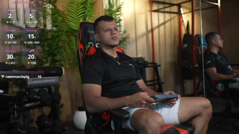 Snapshot of alex_tower chatting on 01/31/25, 07:18 Alex Towers online show from 01/31/25, 07:18