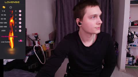 Snapshot of alex_wandhot chatting on 03/29/26, 05:51 Alex WandHot online show from 03/29/26, 05:51