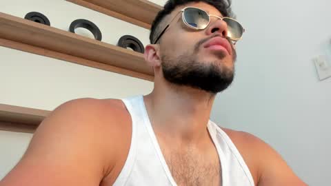 alex_wolf05 online show from 03/31/26, 06:08
