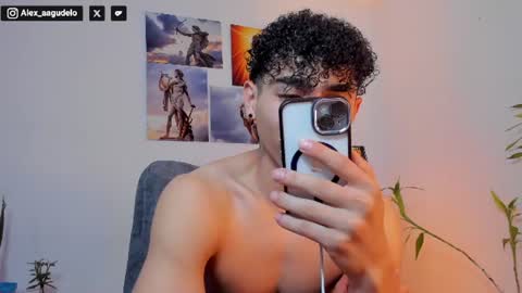 Snapshot of alex_zt7 chatting on 07/15/26, 05:07 x online show from 07/15/26, 05:07