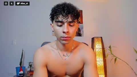 Snapshot of alex_zt7 chatting on 07/18/26, 03:27 x online show from 07/18/26, 03:27