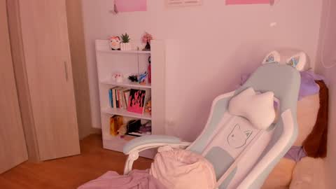 Snapshot of alexa_6908 chatting on 01/18/25, 09:02 alexa online show from 01/18/25, 09:02