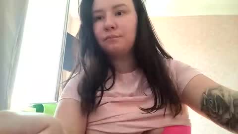 Snapshot of alexa__lexie chatting on 09/15/25, 08:58 Alexa online show from 09/15/25, 08:58