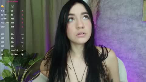 alexa_foxx27 online show from 12/04/25, 08:17