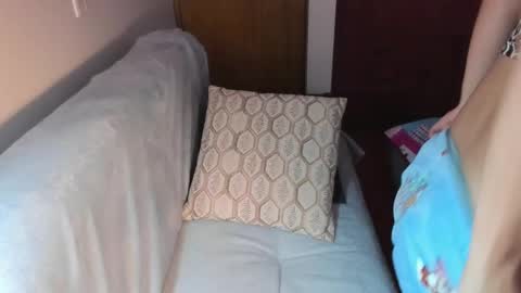 Snapshot of alexa_latina chatting on 02/17/26, 04:57 alexa latina online show from 02/17/26, 04:57