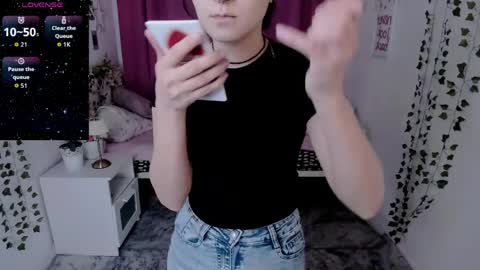 alexa_lexi online show from 05/15/26, 10:55