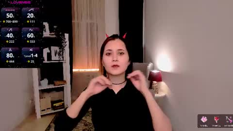 alexa_lexi online show from 06/17/26, 11:23