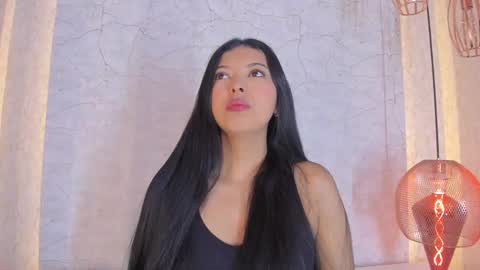 Alexa Millers online show from 11/04/25, 04:11