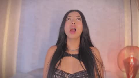 Alexa Millers online show from 11/30/25, 04:38