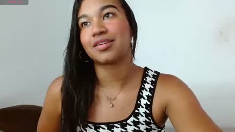 Snapshot of alexa_priincess chatting on 06/10/26, 07:35 online show from 06/10/26, 07:35