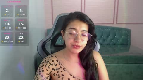 Alexandra online show from 10/08/25, 12:03