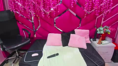 alexa sanz online show from 02/12/26, 09:54