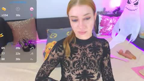 Snapshot of alexa_stoun chatting on 10/29/25, 09:55 Alexa online show from 10/29/25, 09:55