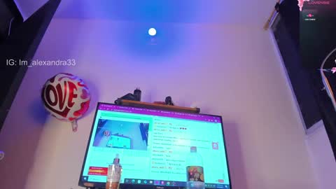 Snapshot of alexa_will chatting on 12/05/24, 01:14 alexa_will online show from 12/05/24, 01:14