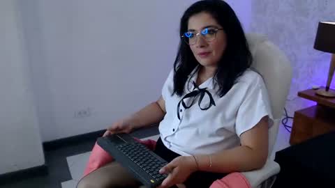 Snapshot of alexaa_sanz chatting on 06/20/26, 06:00 Alexaa sanz online show from 06/20/26, 06:00