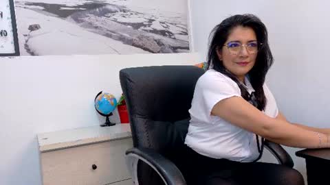 Snapshot of alexaa_sanz chatting on 07/25/26, 06:05 Alexaa sanz online show from 07/25/26, 06:05