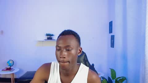 Alexandro online show from 04/25/26, 04:15