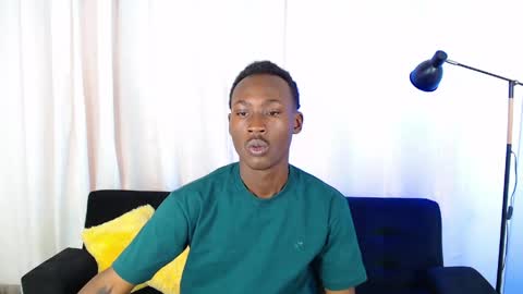 Alexandro online show from 05/19/26, 01:17