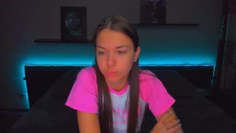 angel online show from 10/31/25, 12:11