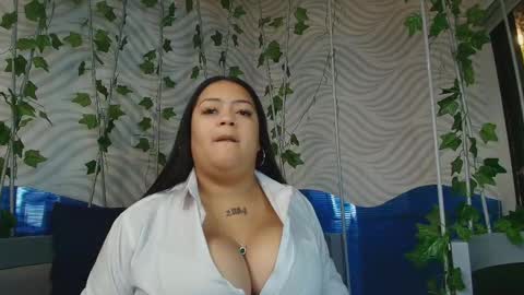 Snapshot of alexacherry12 chatting on 03/31/26, 11:32 alexacherry12 online show from 03/31/26, 11:32