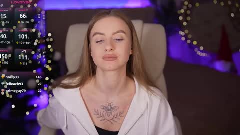 Snapshot of alexafleur chatting on 01/17/26, 02:11 alexafleur online show from 01/17/26, 02:11