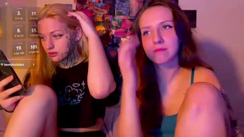 Snapshot of alexalarose chatting on 04/25/26, 12:57 alexalarose online show from 04/25/26, 12:57