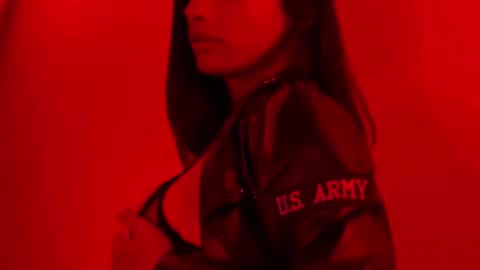 Alexandra Castillo online show from 02/17/25, 08:09