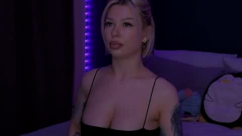 Alexa Mason online show from 04/28/26, 02:21