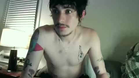 Snapshot of alexander9779 chatting on 05/14/26, 03:57 A. online show from 05/14/26, 03:57