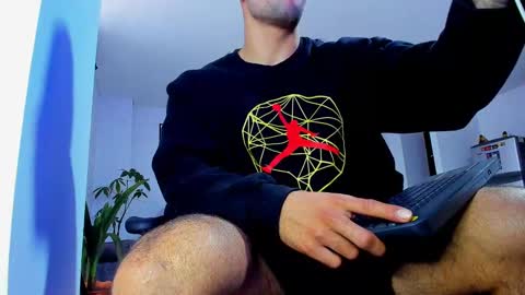 Snapshot of alexander_collin_ chatting on 02/12/25, 12:44 Alex Collin online show from 02/12/25, 12:44