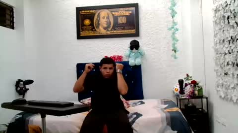 Snapshot of alexander_cr chatting on 08/06/26, 08:55 Alexander online show from 08/06/26, 08:55