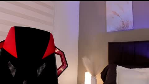 Alexander Diaz online show from 04/08/26, 01:11