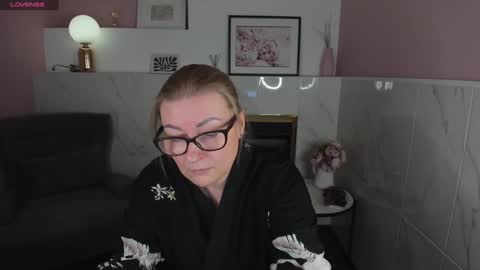 Alexandra online show from 01/15/25, 08:48