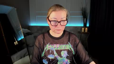 Alexandra online show from 02/18/25, 09:09