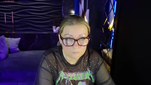 Alexandra online show from 02/19/25, 09:25