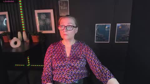 Alexandra online show from 03/05/25, 10:44