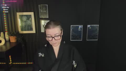 Alexandra online show from 03/07/25, 12:04