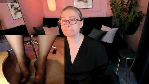 Alexandra online show from 05/13/26, 08:38