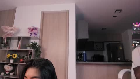 Alexandra Rodriguez online show from 05/08/26, 12:38