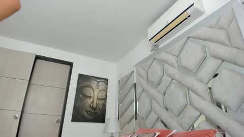 Alexandra ig  alexandraax09  online show from 04/28/26, 02:44