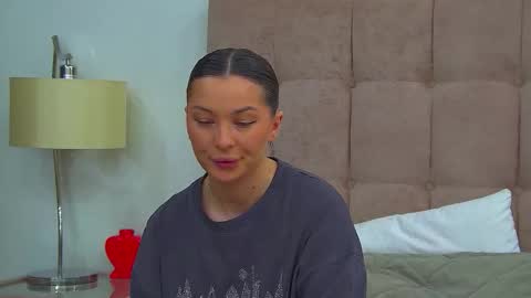 AlexandraBloom online show from 03/15/26, 06:25