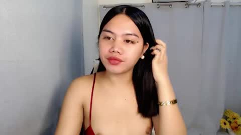 Snapshot of alexandralovely_9 chatting on 03/08/26, 02:04 Andrea online show from 03/08/26, 02:04