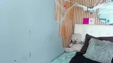 ALEXANDRA online show from 11/01/25, 02:57