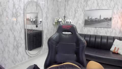 Snapshot of alexandramilff chatting on 11/07/25, 03:17 Alexandra Milff online show from 11/07/25, 03:17