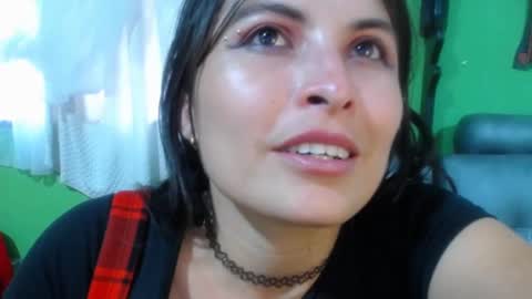 Snapshot of alexandrasaen chatting on 01/01/25, 10:46 alexandrasaen online show from 01/01/25, 10:46