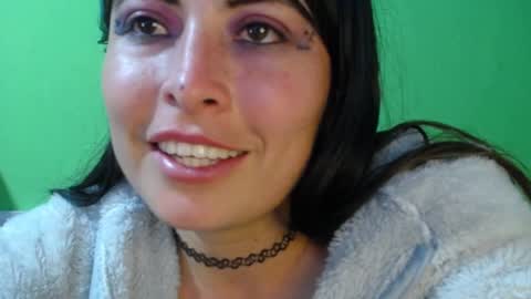 Snapshot of alexandrasaen chatting on 01/07/25, 01:49 alexandrasaen online show from 01/07/25, 01:49