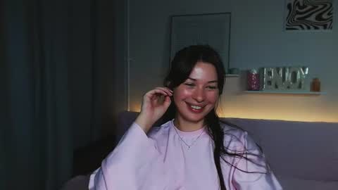 Snapshot of alexasven chatting on 06/23/26, 10:08 Alex DONT FORGET GIVE ME THUMBS UP online show from 06/23/26, 10:08