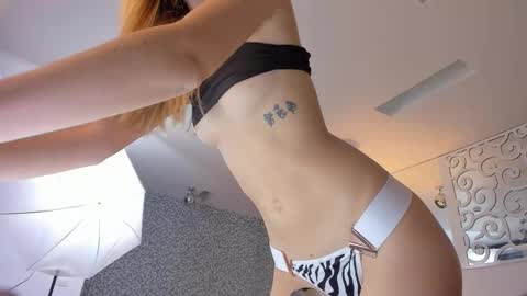 Snapshot of alexawilds chatting on 02/13/26, 07:10 AlexaWilds online show from 02/13/26, 07:10