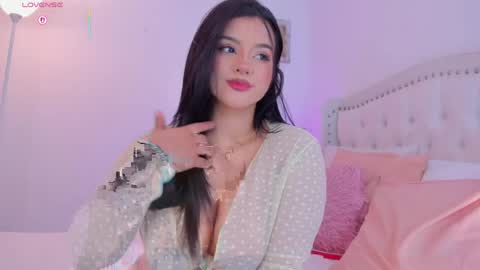 Snapshot of alexaworld chatting on 05/08/26, 01:16 lexandra online show from 05/08/26, 01:16