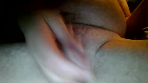 Snapshot of alexb20001 chatting on 07/25/26, 04:43 alexb20001 online show from 07/25/26, 04:43